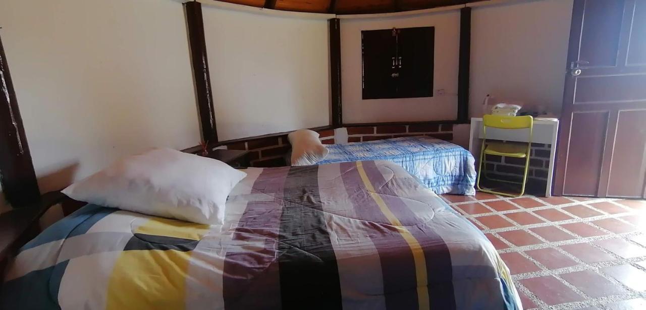 Al Bosque Hostel & Glamping Santa Elena  Exterior photo