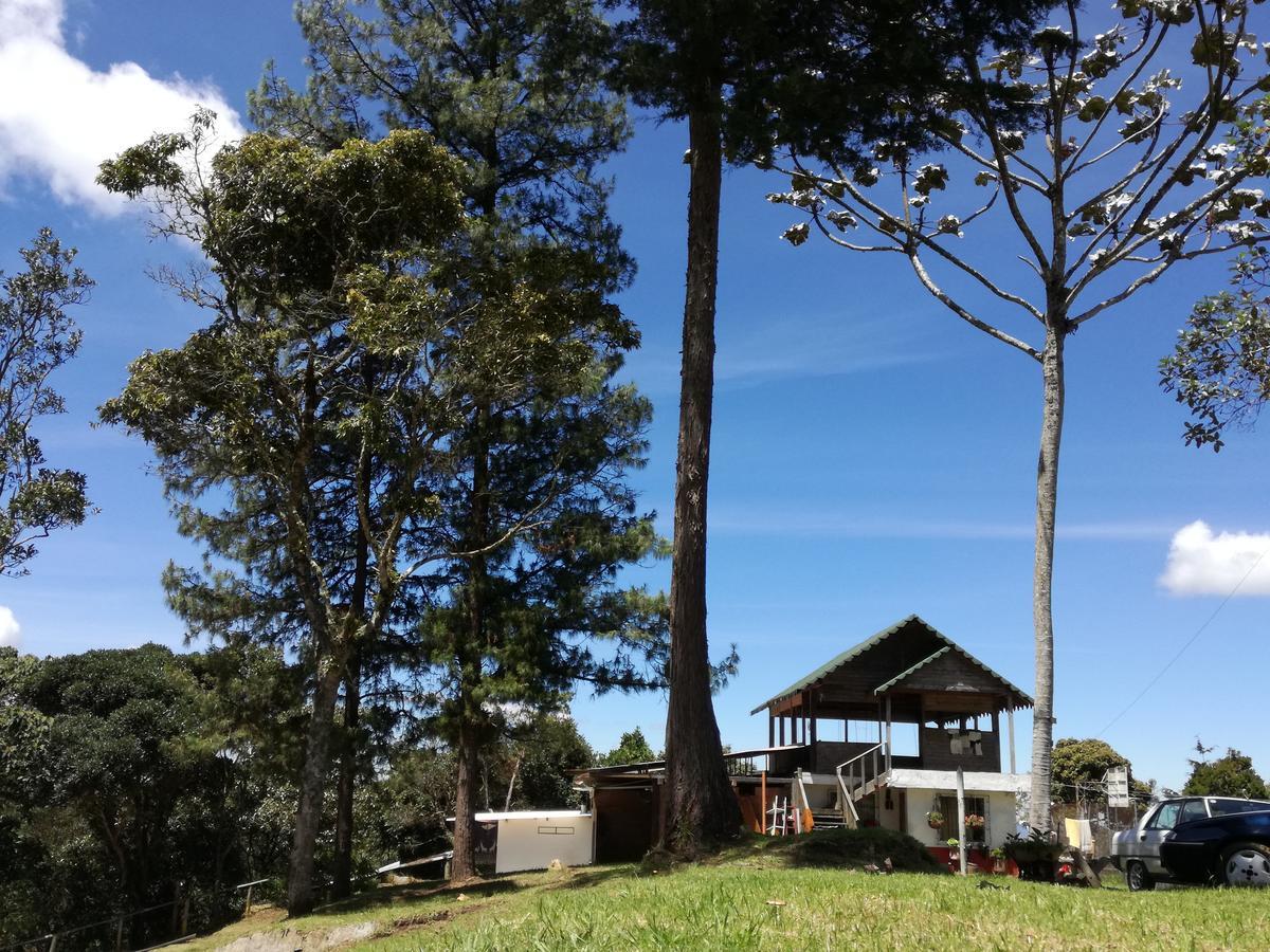 Al Bosque Hostel & Glamping Santa Elena  Exterior photo