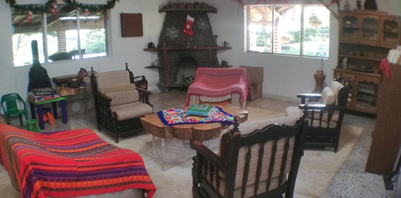 Al Bosque Hostel & Glamping Santa Elena  Exterior photo