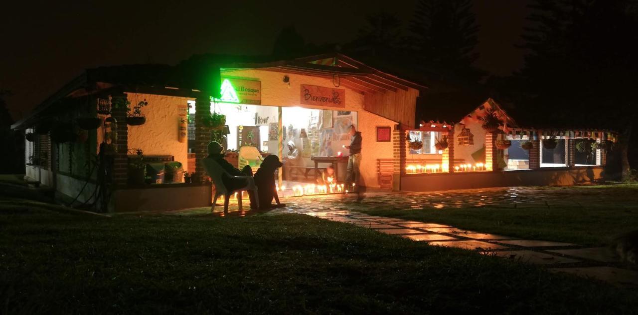 Al Bosque Hostel & Glamping Santa Elena  Exterior photo